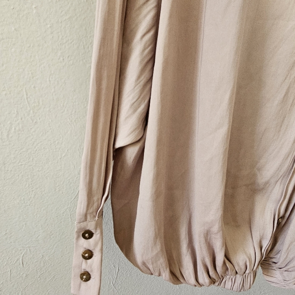 Pink Notched Collar Long Sleeve Button Down Shirt - Picture 3 of 5